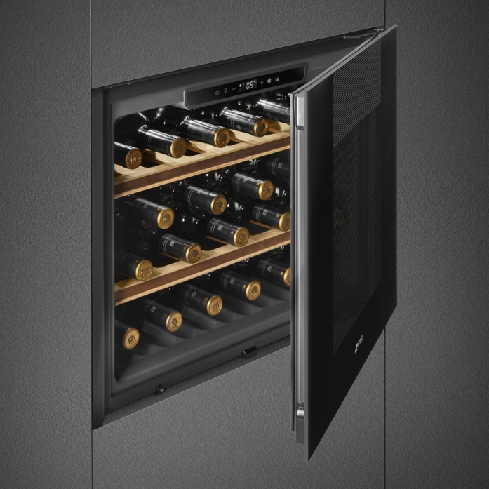 Холодильный шкаф для вина Smeg CVI121B3 в магазине «На диване» в Кемерово  — Выгодная цена