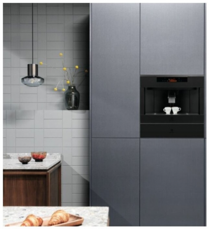Встраиваемая кофемашина Electrolux KBC85T в магазине «На диване» в Кемерово  — Выгодная цена