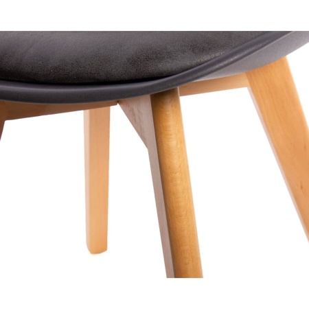 Стул Eames Bon чёрный в магазине «На диване» в Кемерово  — Выгодная цена